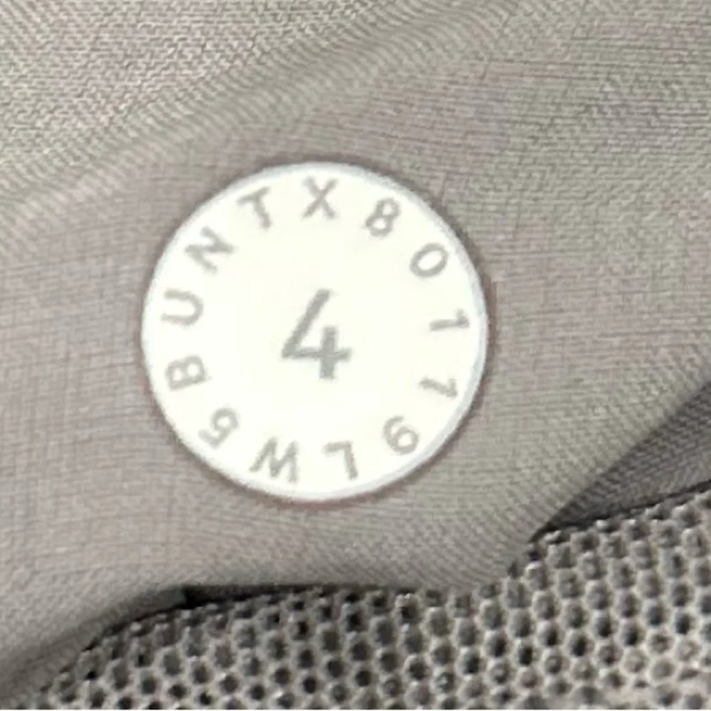 Lululemon On the Fly Pants Full Length EUC Size 4 - Picture 5 of 6